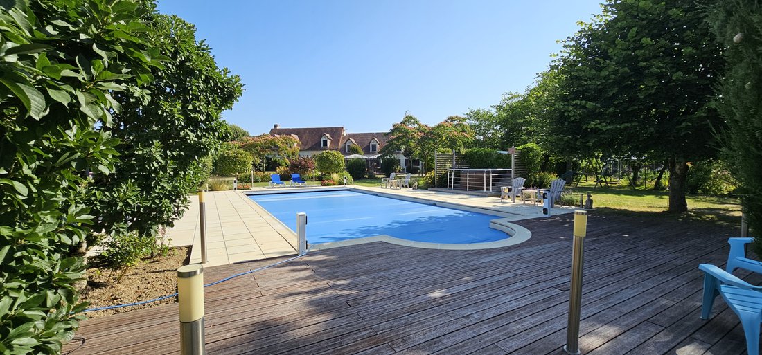 Estate in Sainte-Maure-de-Touraine, Centre-Val de Loire, France 2 - 16013558