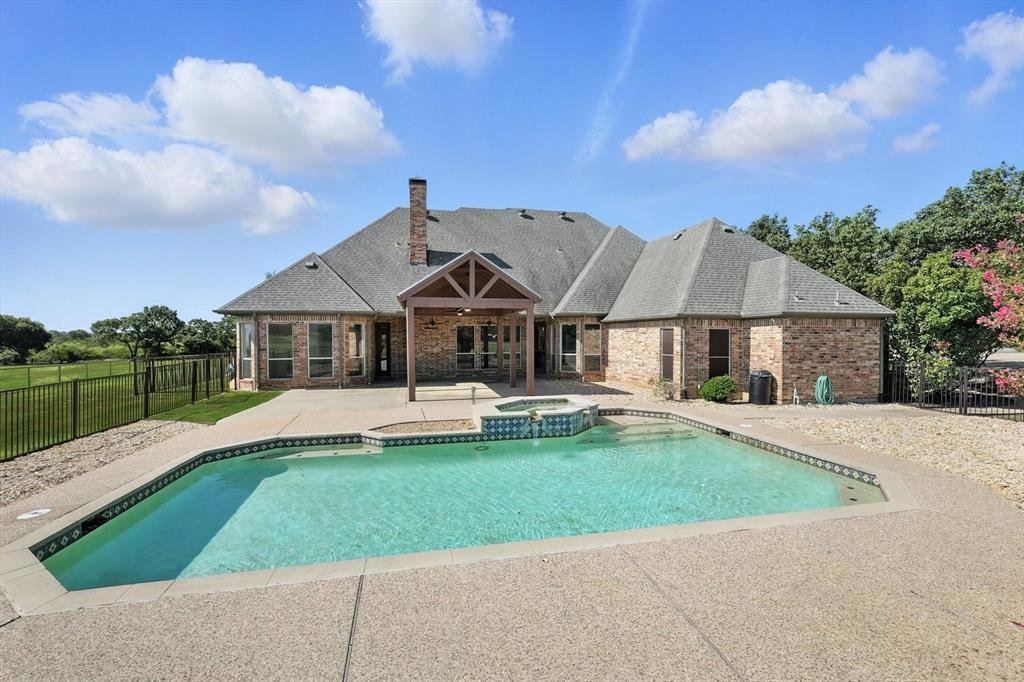 House in Pilot Point, Texas, United States 5 - 15746521