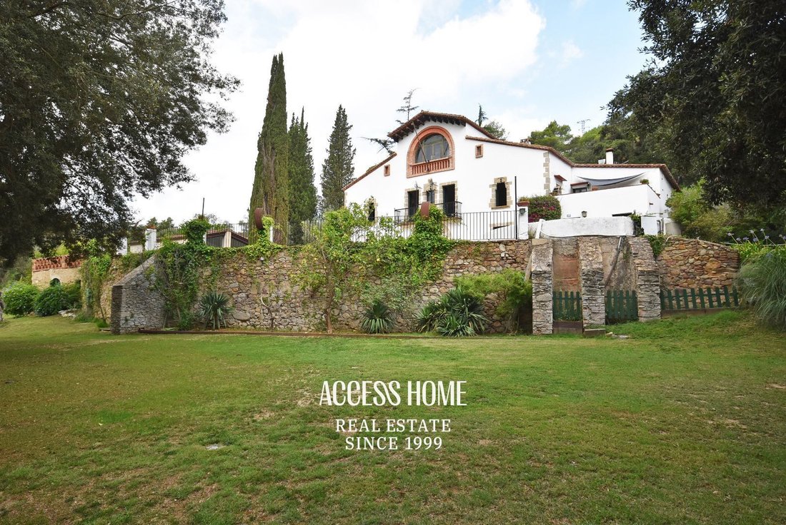 House in Argentona, Catalonia, Spain 2 - 16013939