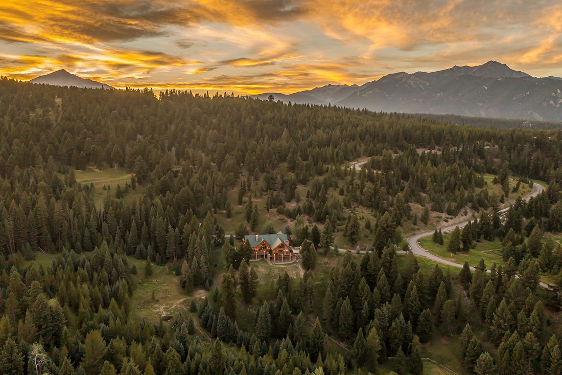 House in Big Sky, Montana, United States 1 - 16015917