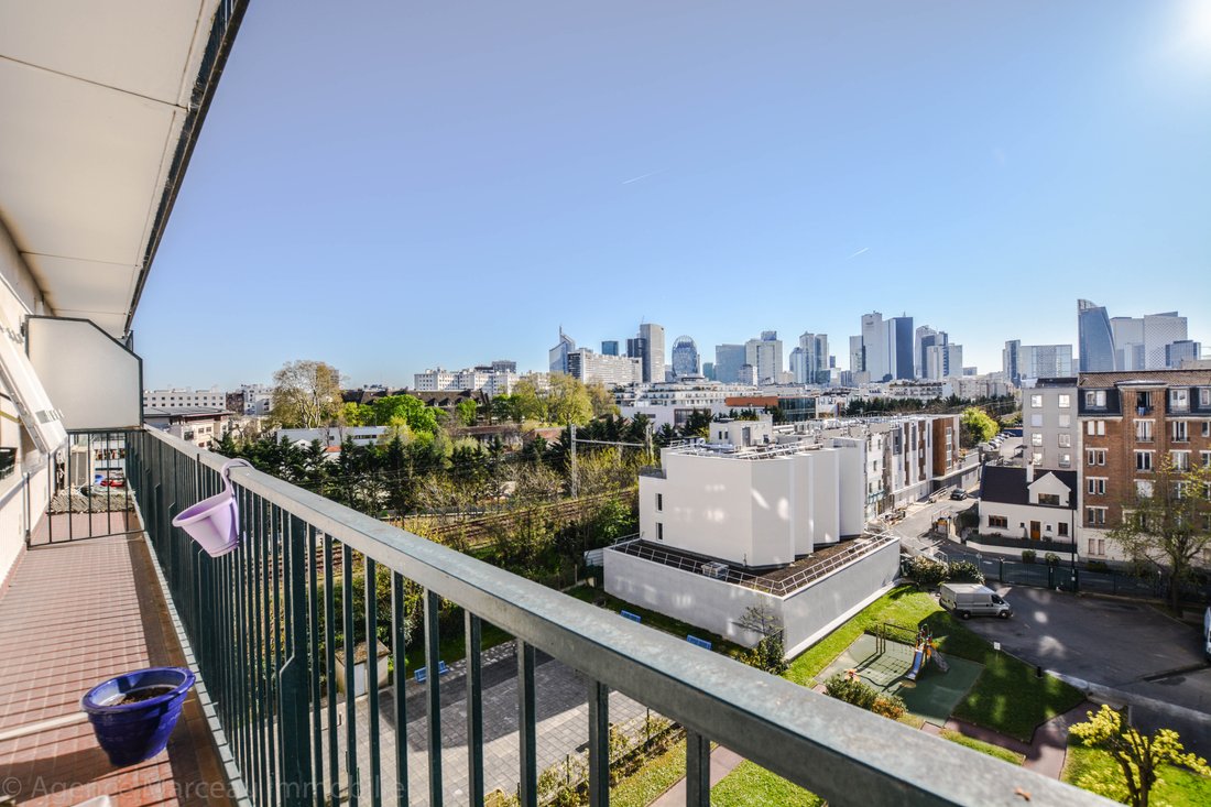 Apartment in Hôtel de Ville, Courbevoie, France 1 - 16012599