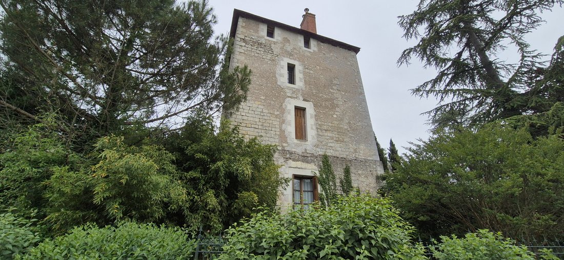 A 12th-Century Dream: Where History Whispers in the Loire’s Embrace
