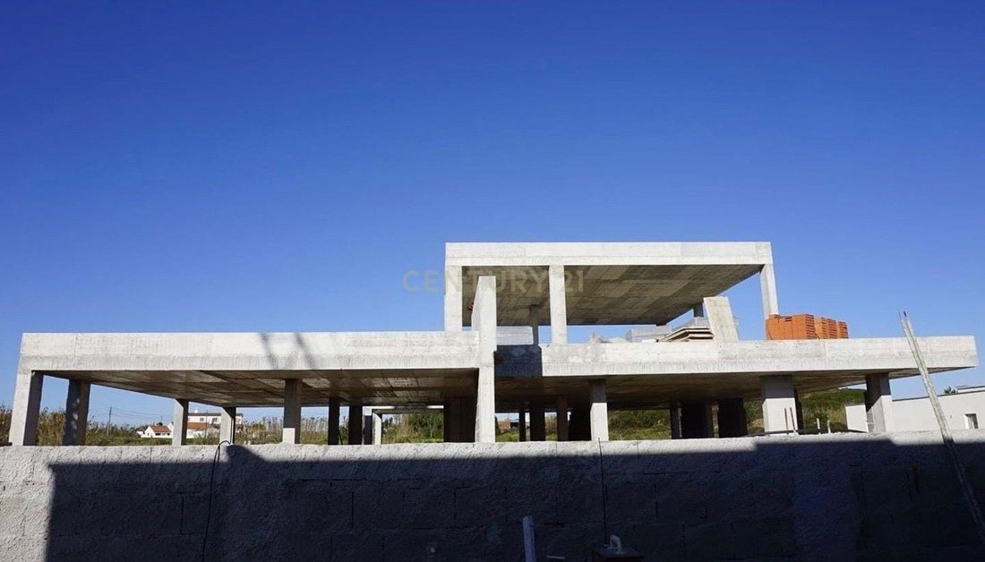 Villa in Santo Onofre e Serra do Bouro, Leiria District, Portugal 3 - 12499502