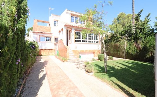 Chalet in Orihuela, Valencian Community, Spain 1