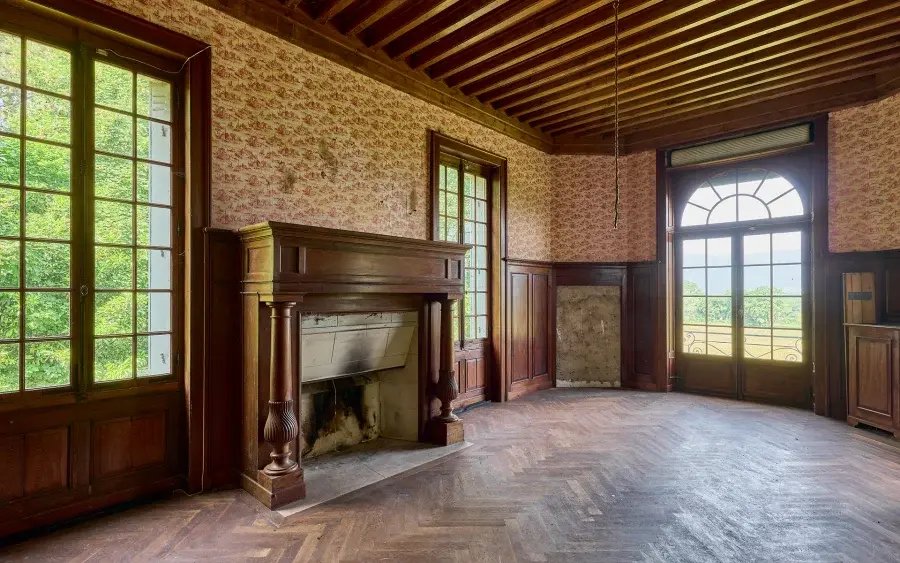 Château d’Humilly: A Whisper of Belle Époque Grandeur in Haute-Savoie’s Embrace