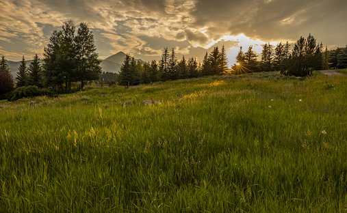 Land in Gallatin Gateway, Montana, United States 1