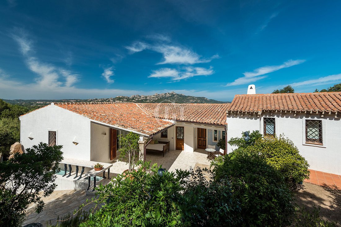 House in Arzachena, Sardinia, Italy 1 - 15696232