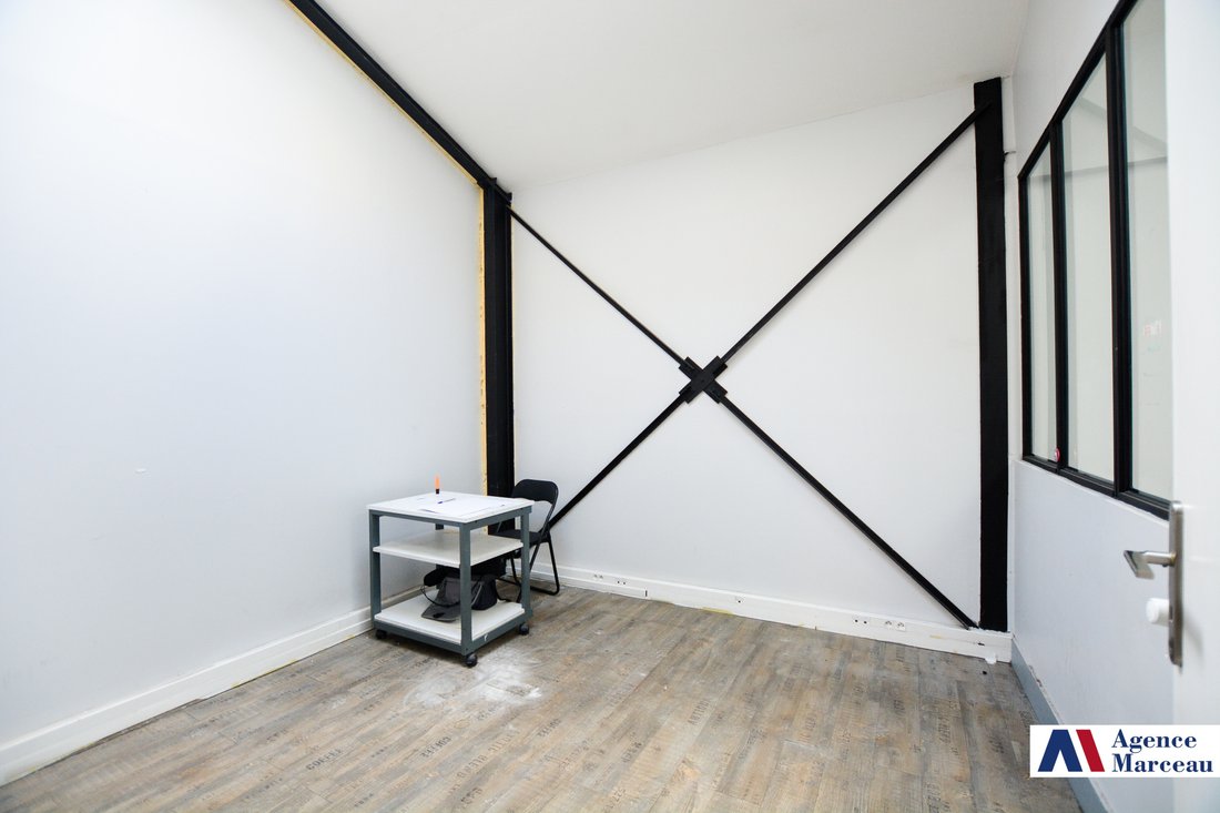 Apartment in Souvenir Français, La Garenne-Colombes, France 5 - 16013227
