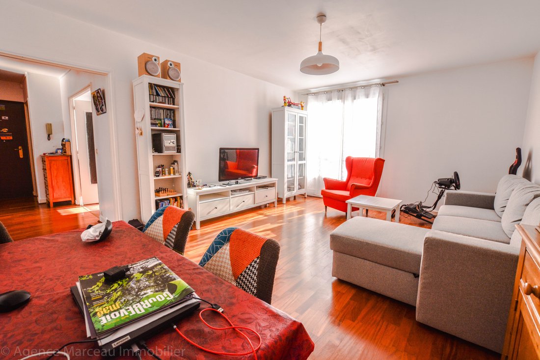 Apartment in Hôtel de Ville, Courbevoie, France 3 - 16012599