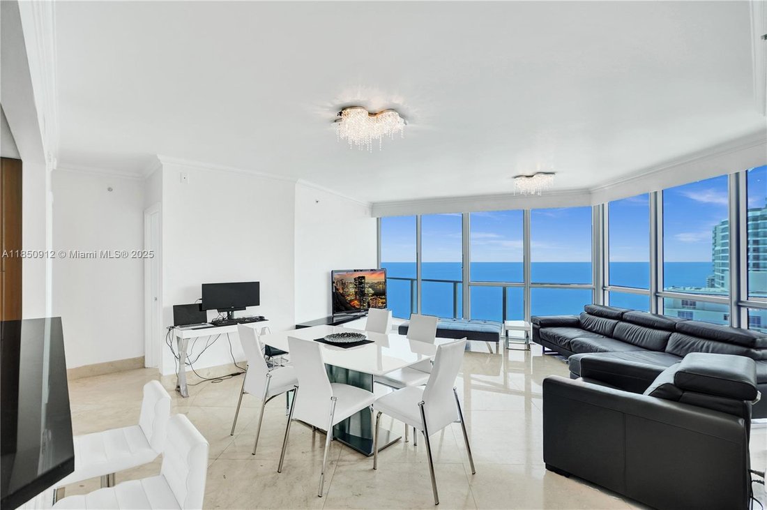Condo in Hollywood, Florida, United States 5 - 16012592