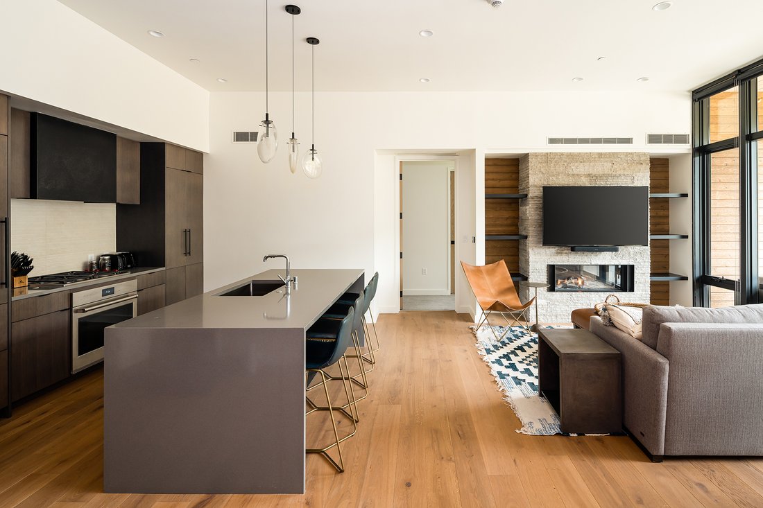Condo in Gallatin Gateway, Montana, United States 3 - 16016068