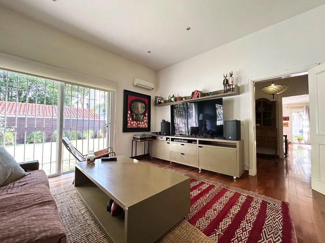 House in Montevideo, Departamento de Montevideo, Uruguay 5 - 16014491