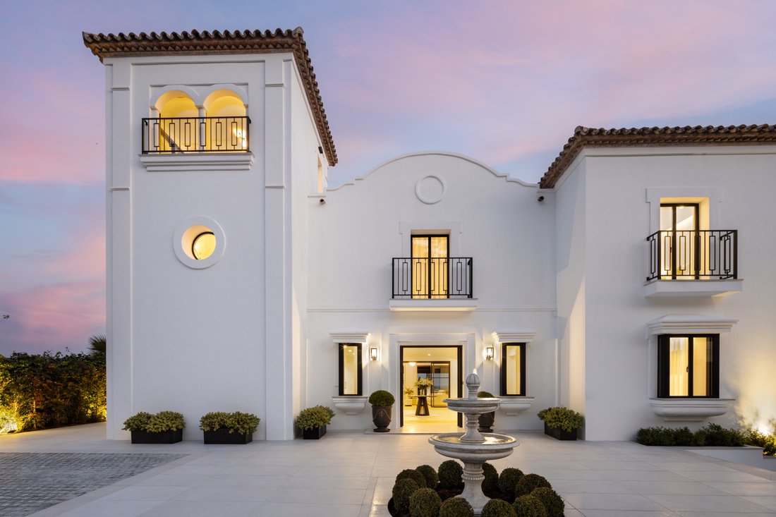 Villa in Benahavis, Andalusia, Spain 4 - 16012382