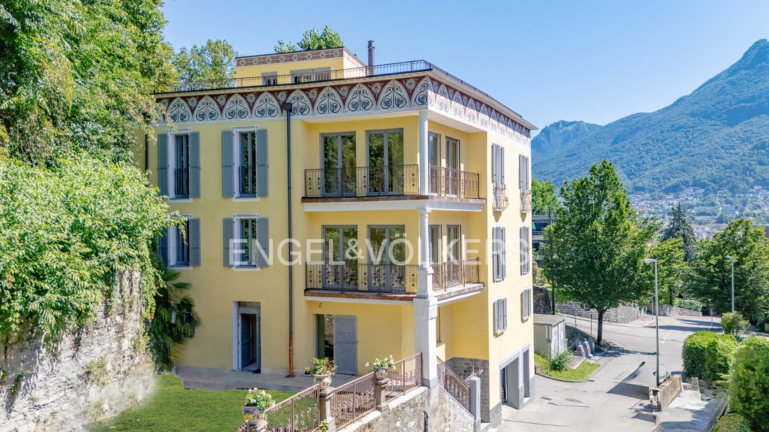 Refined Villa In An Exclusive Setting In Lugano (109)