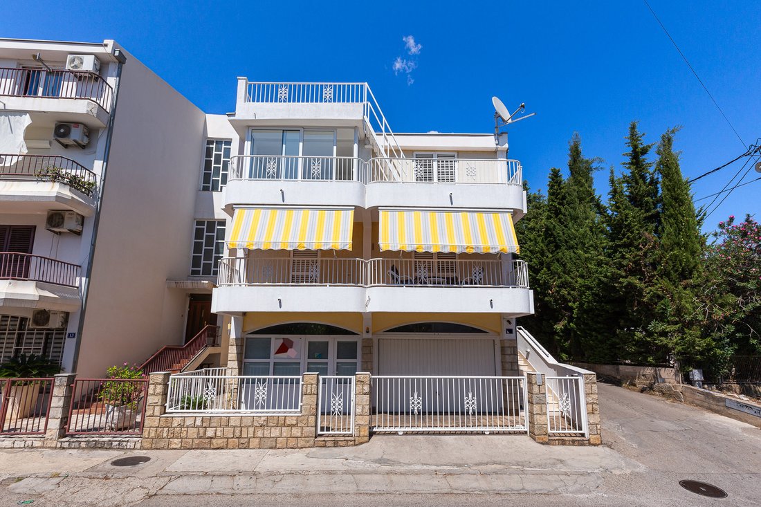 House in Bar, Bar Municipality, Montenegro 2 - 15629167