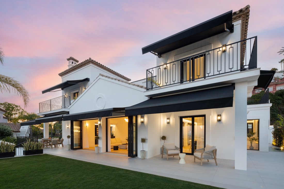 Villa in Benahavis, Andalusia, Spain 1 - 16012382