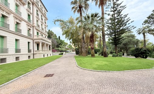 Penthouse in Center, Ospedaletti, Liguria 1