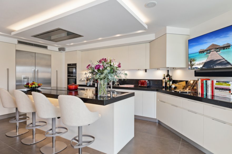 Villa in Puerto Banus, Marbella, Spain 5 - 16016160
