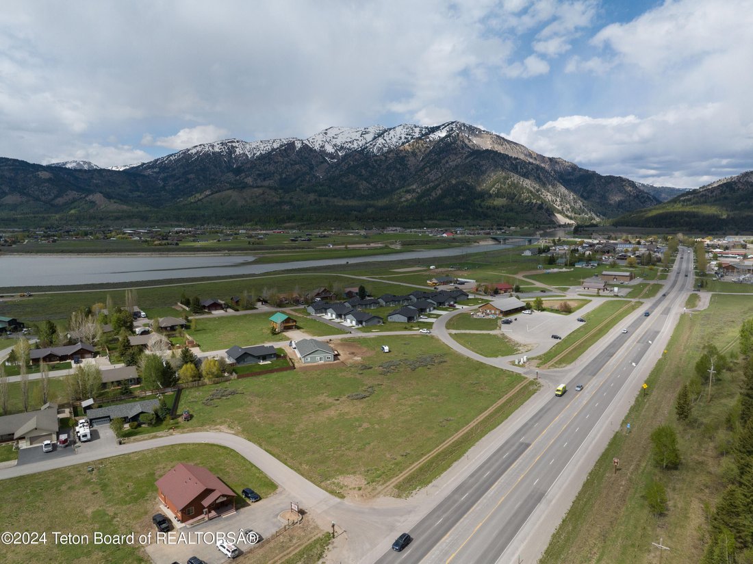 Land in Alpine, Wyoming, United States 4 - 16016772
