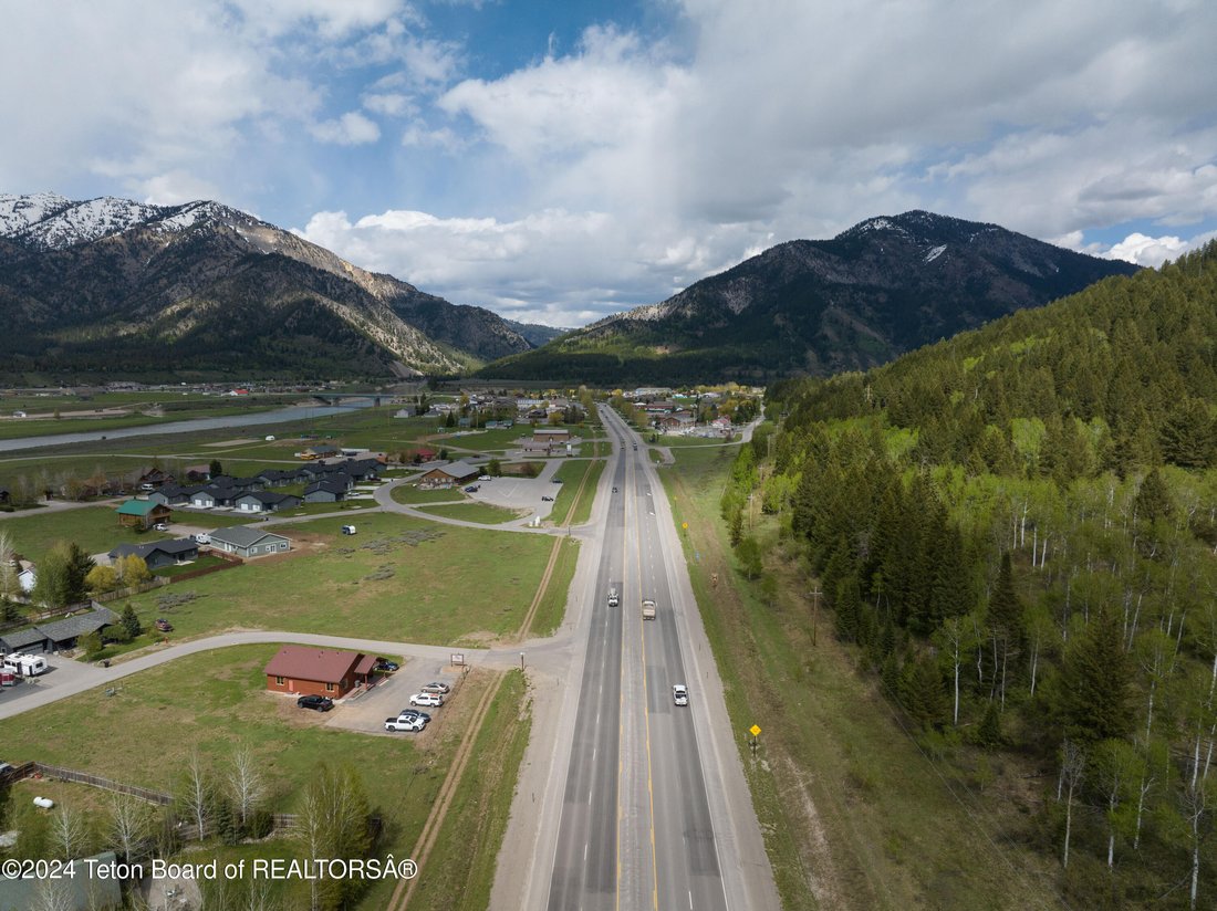 Land in Alpine, Wyoming, United States 3 - 16016772