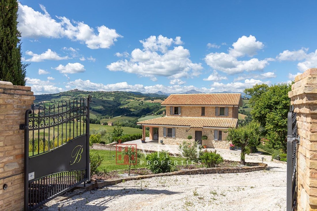 Country House in Monteleone di Fermo, Marche, Italy 5 - 16017132