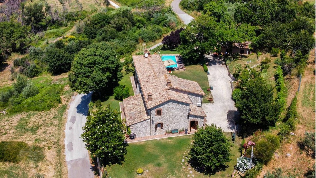 House in Guardea, Umbria, Italy 2 - 16017183