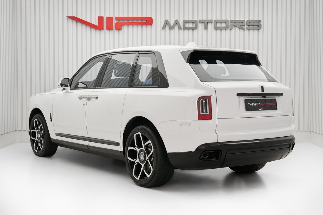 Suv in Dubai, Dubai, United Arab Emirates 4 - 16017181