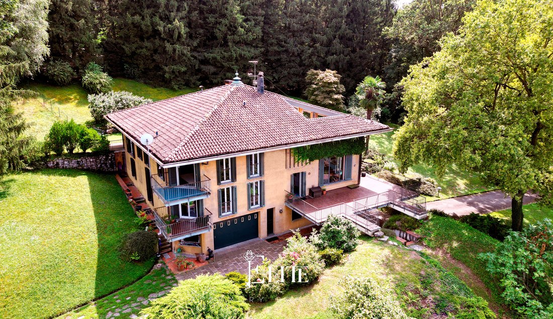 Villa in Galliate Lombardo, Lombardy, Italy 5 - 16017210