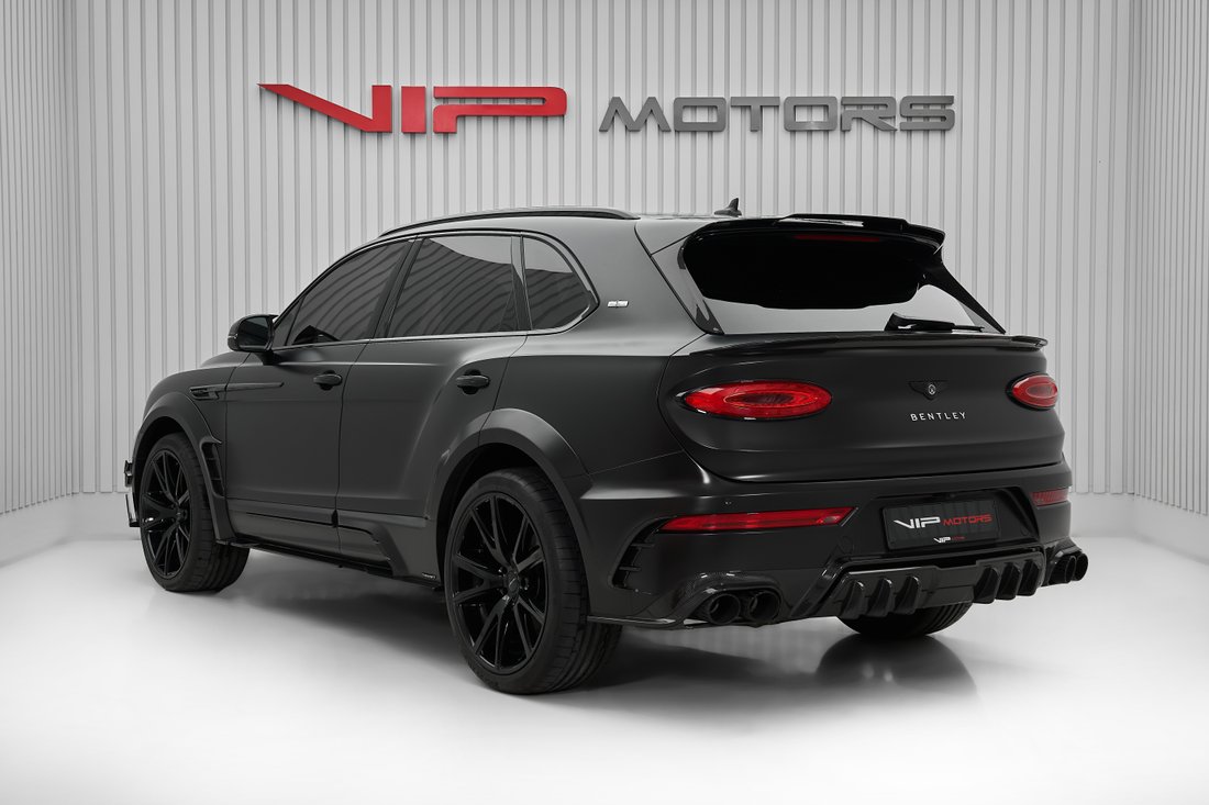 Suv in Dubai, Dubai, United Arab Emirates 4 - 16017198