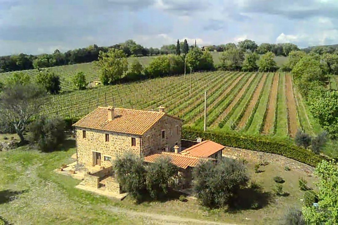 Villa in Montalcino, Tuscany, Italy 1 - 15913002
