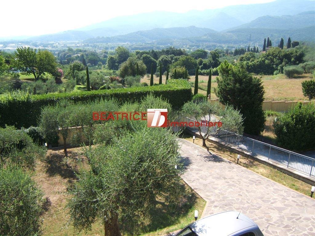 Villa in Historic Center, Lucca, Tuscany 4 - 15828896