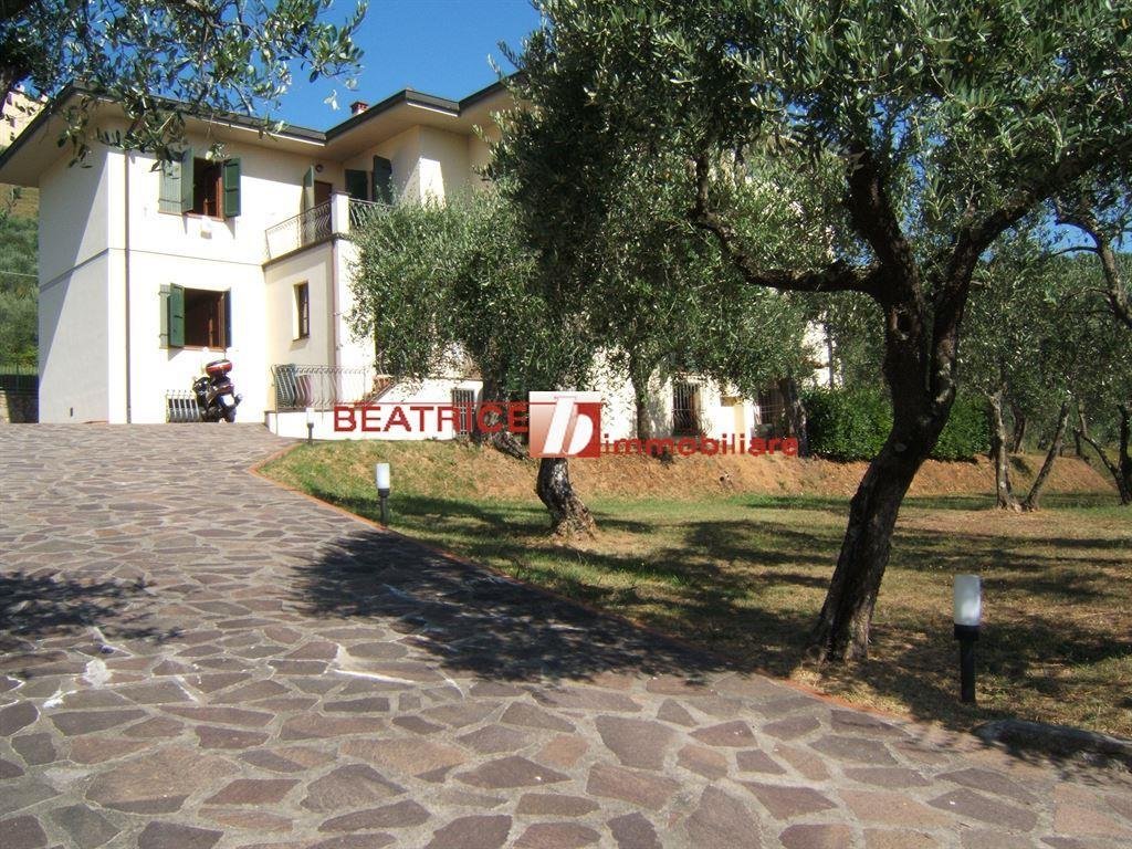 Villa in Historic Center, Lucca, Tuscany 1 - 15828896