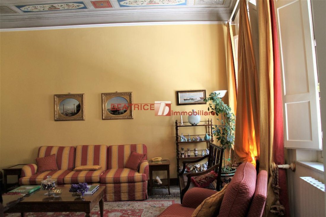 Apartment in Historic Center, Lucca, Tuscany 4 - 15829105