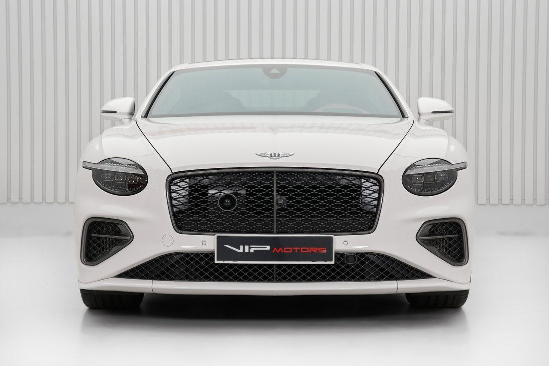Sedan in Dubai, Dubai, United Arab Emirates 2 - 16017247