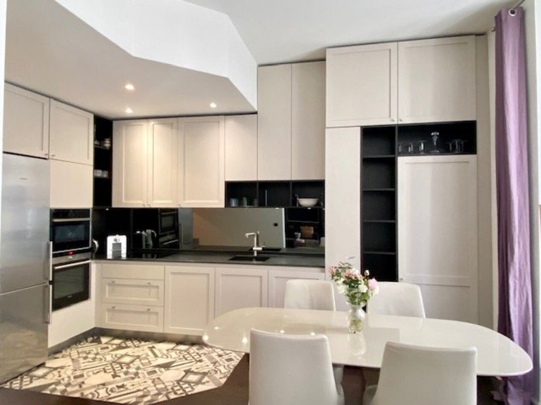 Apartment in Invalides, Paris 7e Arrondissement, Paris 3 - 15868573