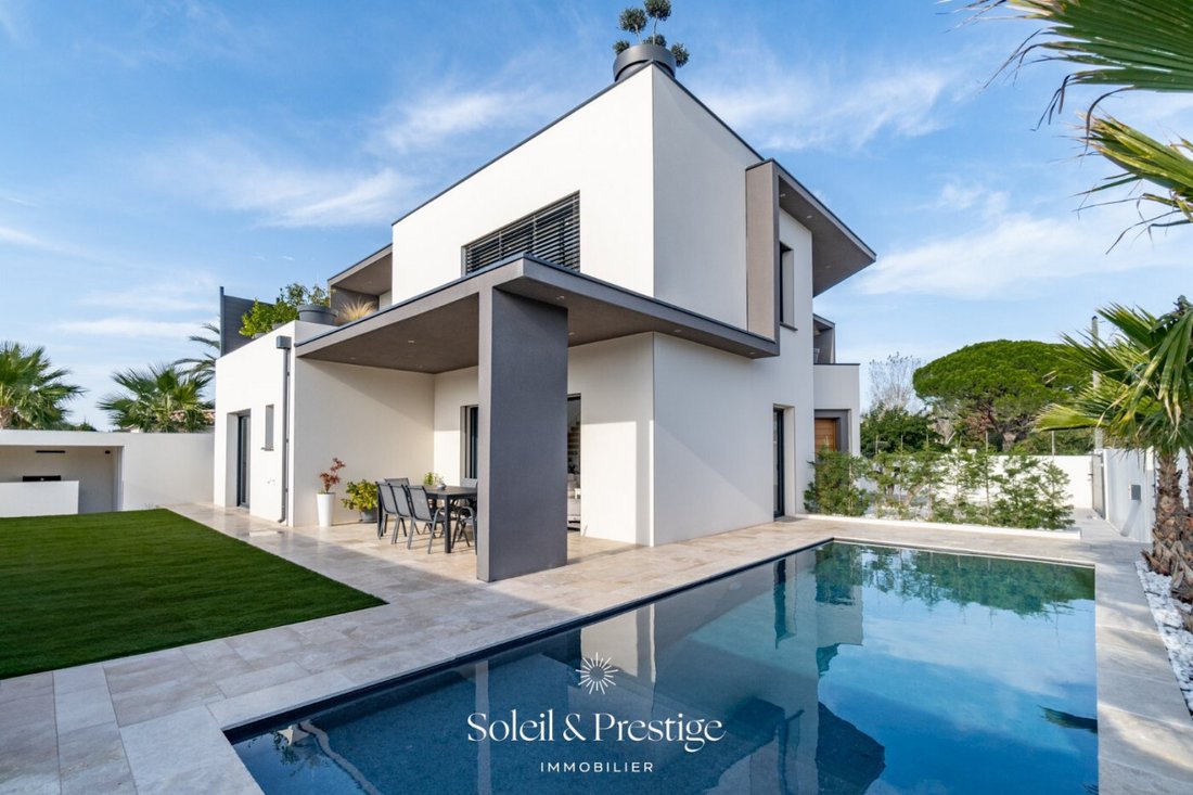 Villa in Cooperative, Agde, France 2 - 15503438