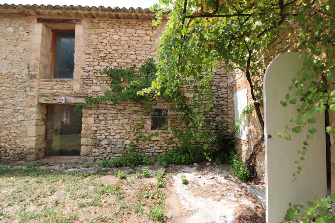 Estate in Gordes, Provence-Alpes-Côte d'Azur, France 5 - 15735600