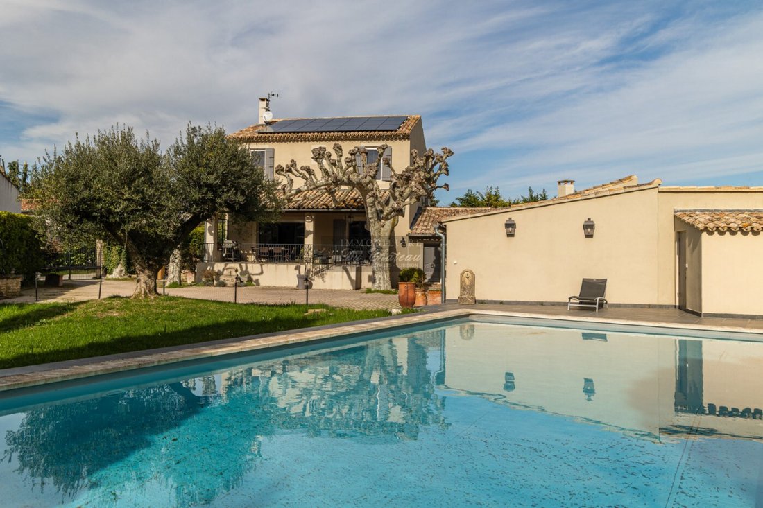 House in Cheval-Blanc, Provence-Alpes-Côte d'Azur, France 2 - 15735582