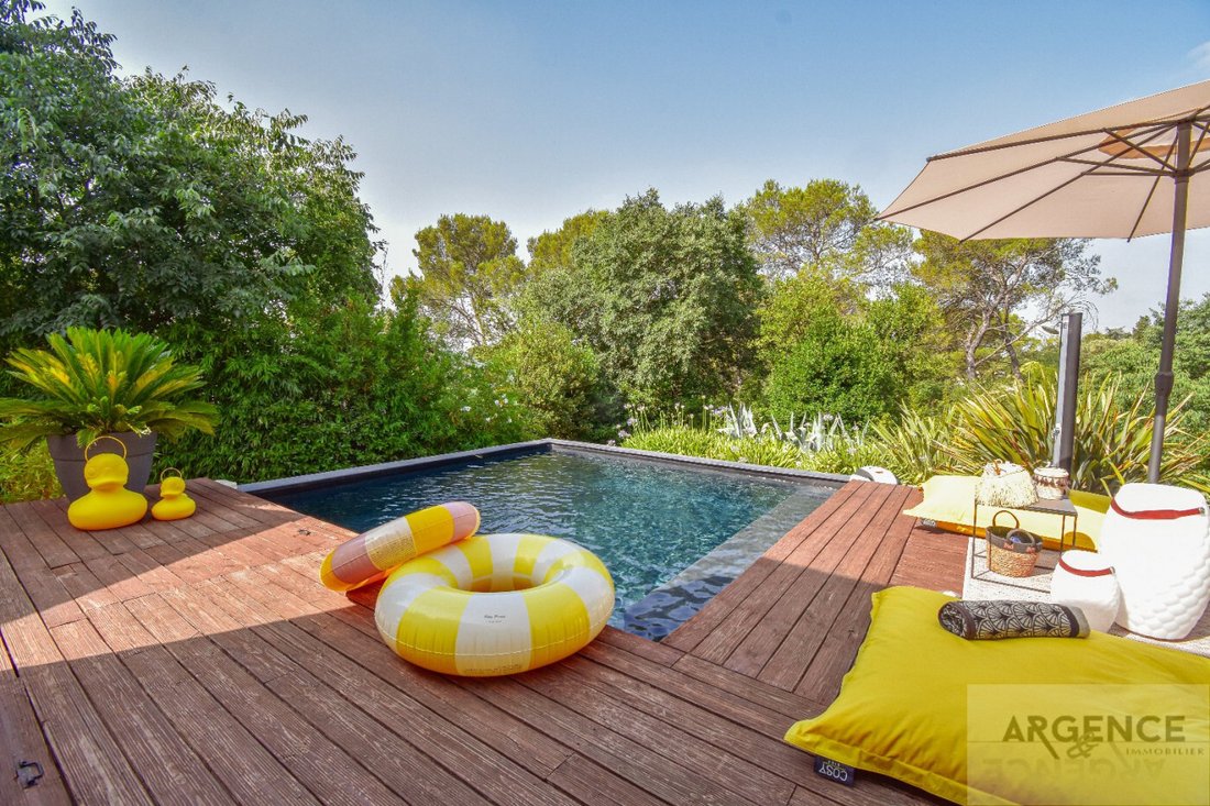 House in Camplanier, Nimes, France 4 - 16012907