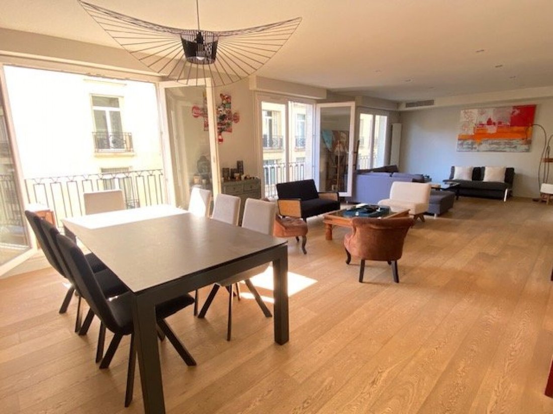 Apartment in Odéon, Paris 6e Arrondissement, Paris 1 - 15868776