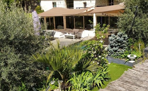 House in Gordes, Provence-Alpes-Côte d'Azur, France 1