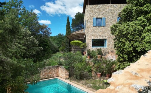 House in Gordes, Provence-Alpes-Côte d'Azur, France 1