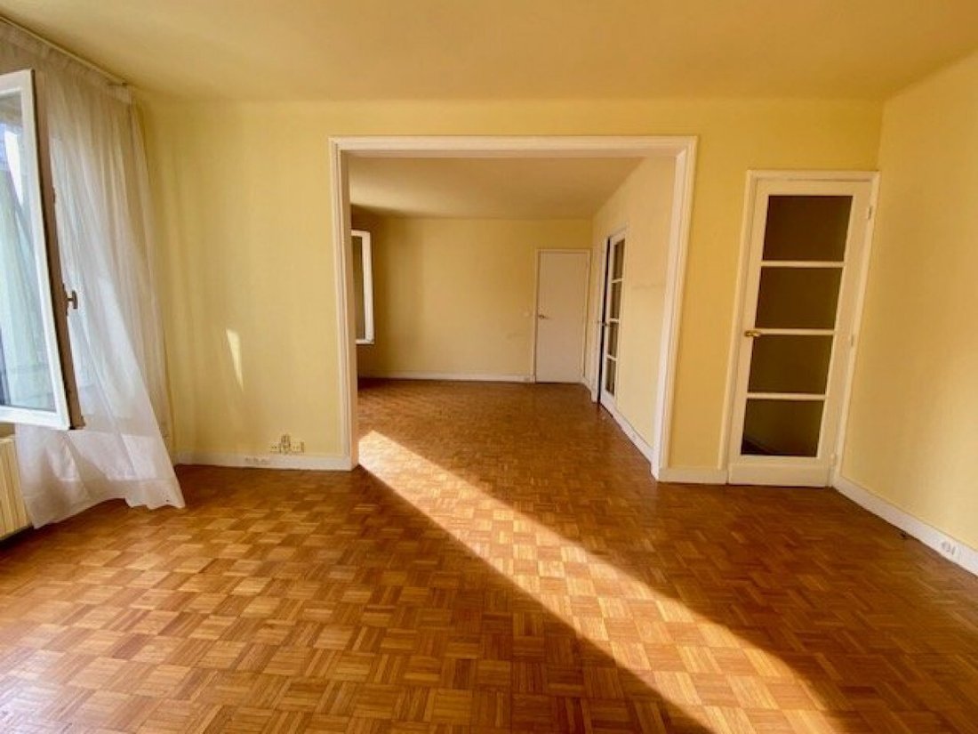Apartment in Montorgueil-Saint Denis, Paris 2e Arrondissement, Paris 4 - 15868705