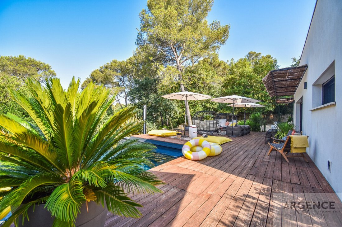 House in Camplanier, Nimes, France 2 - 16012907