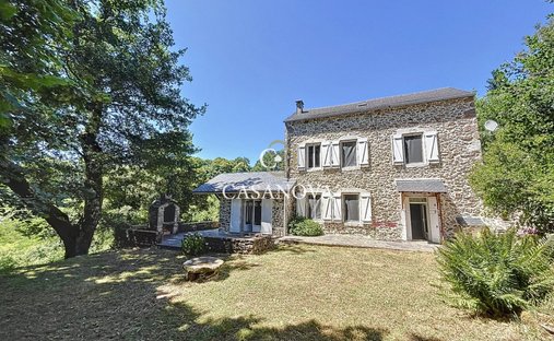 La Salvetat Sur Agout Castle