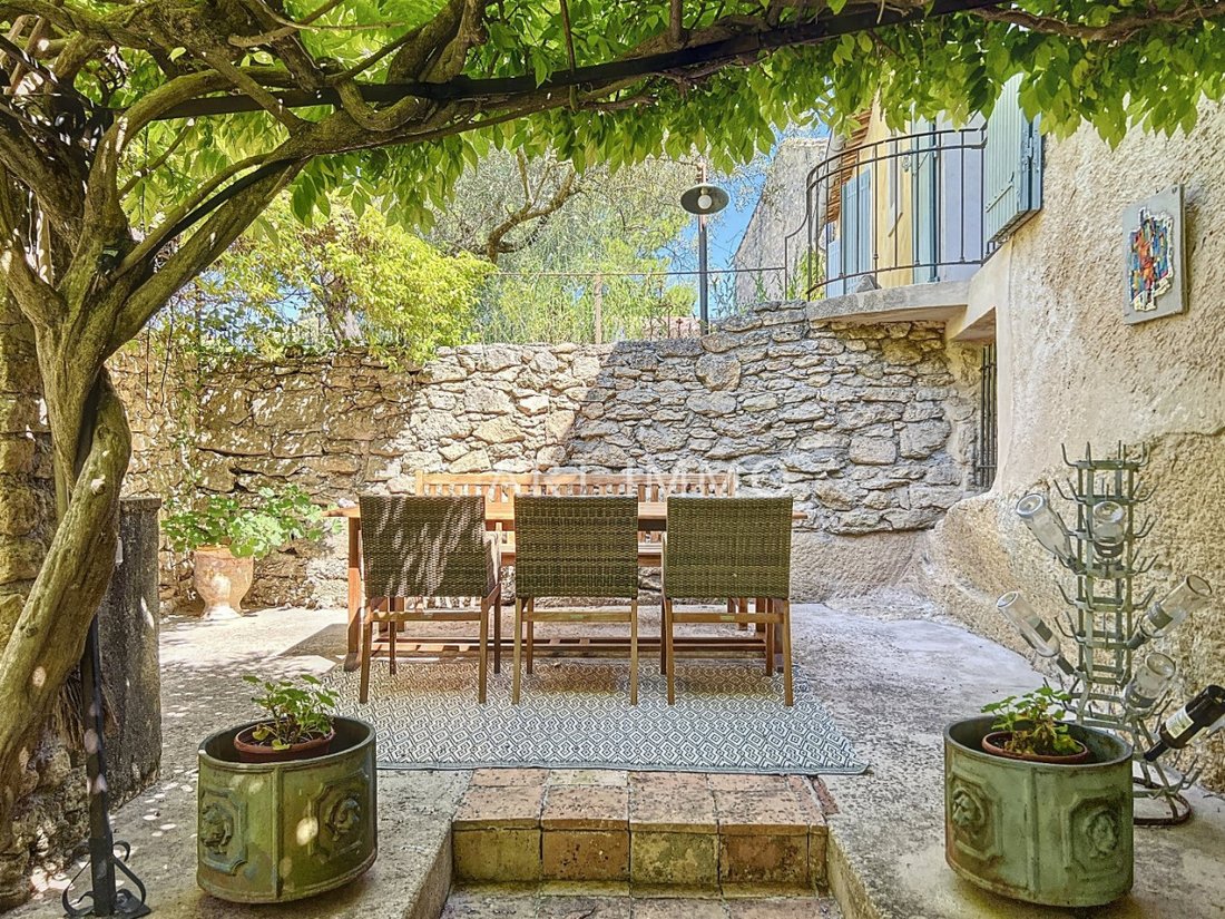 House in Taillades, Provence-Alpes-Côte d'Azur, France 5 - 16002694