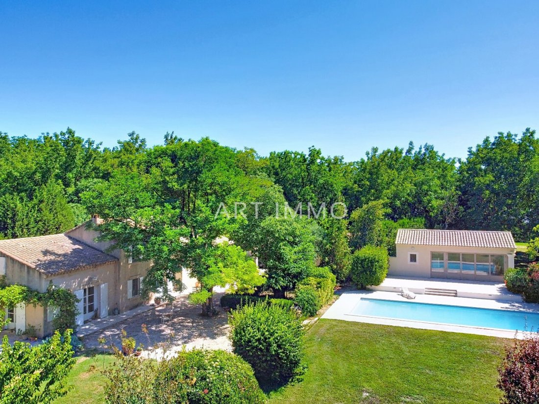 House in Cavaillon, Provence-Alpes-Côte d'Azur, France 1 - 15972081