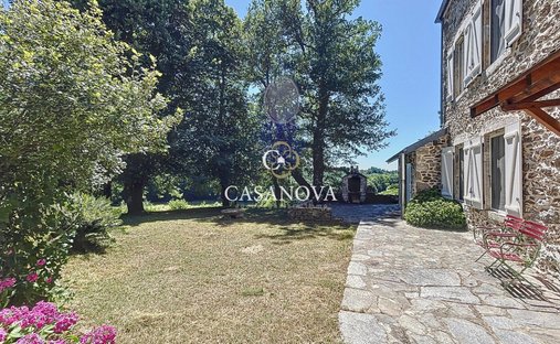 La Salvetat Sur Agout Castle