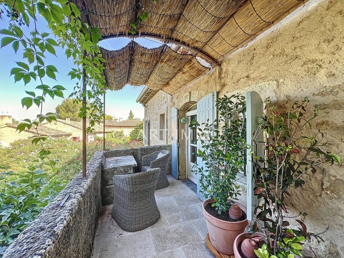 House in Taillades, Provence-Alpes-Côte d'Azur, France 1 - 15984888