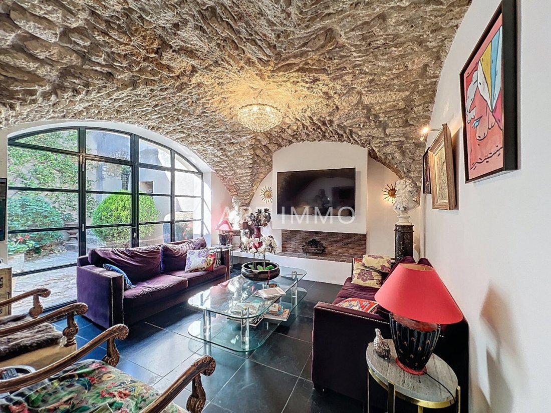 House in Robion, Provence-Alpes-Côte d'Azur, France 4 - 15877030
